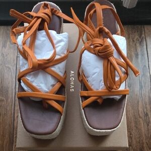 ALOHAS Paw Paw Spritz Orange Espadrille Flatform Sandals. NWT. Size 41